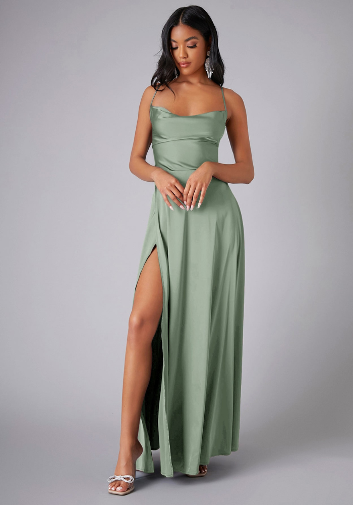 Robe vert sauge poudre