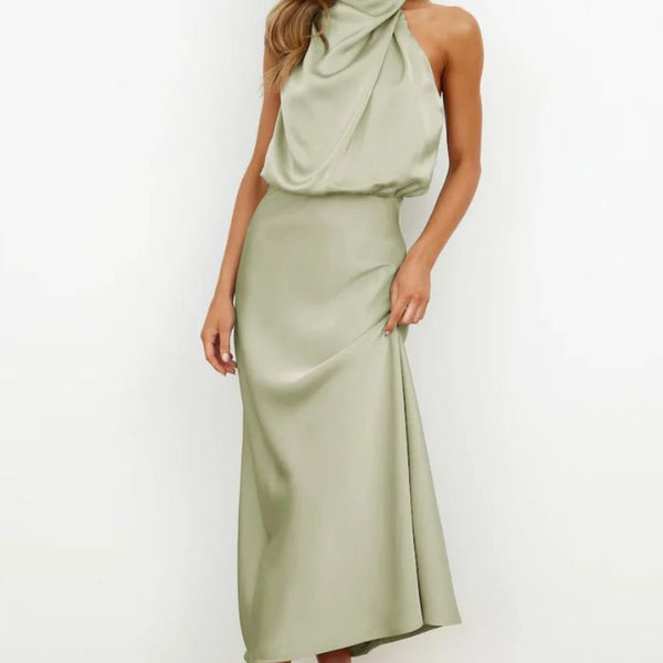 Robe satin vert sauge