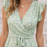 Robe asymétrique vert sauge