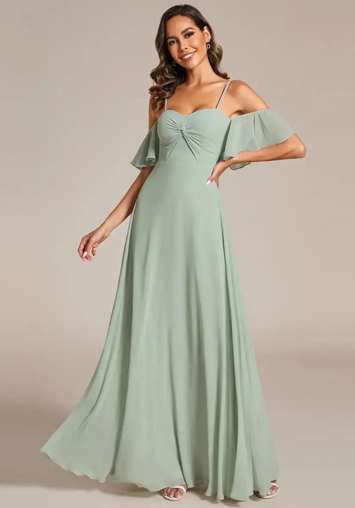 Robe cérémonie verte sale