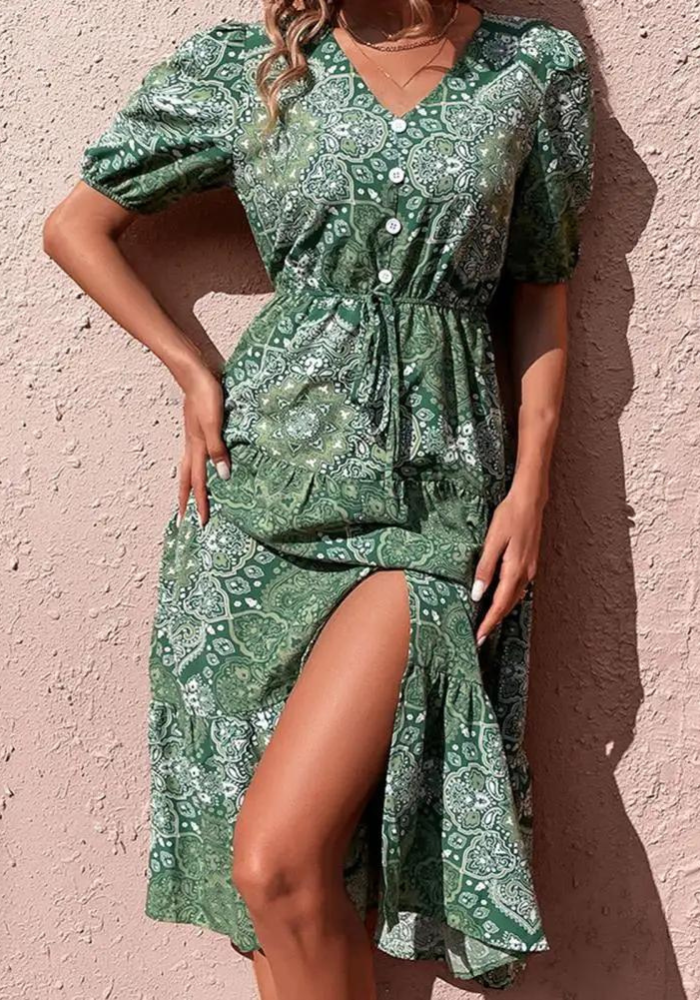 Robe fluide vert sauge mi longue